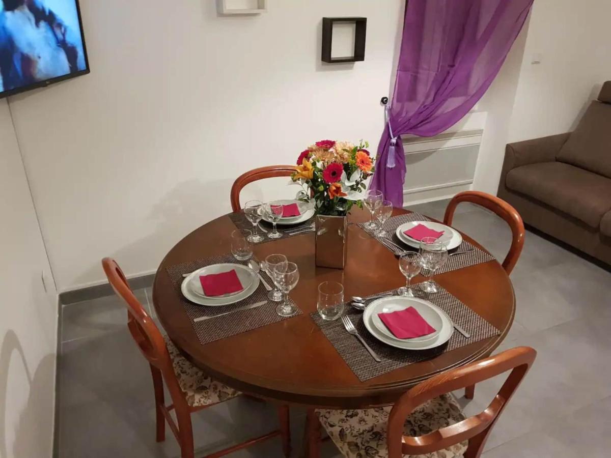 Appartement Chez Nous -Parking Gratuit Et Wifi A Vierzon Extérieur photo