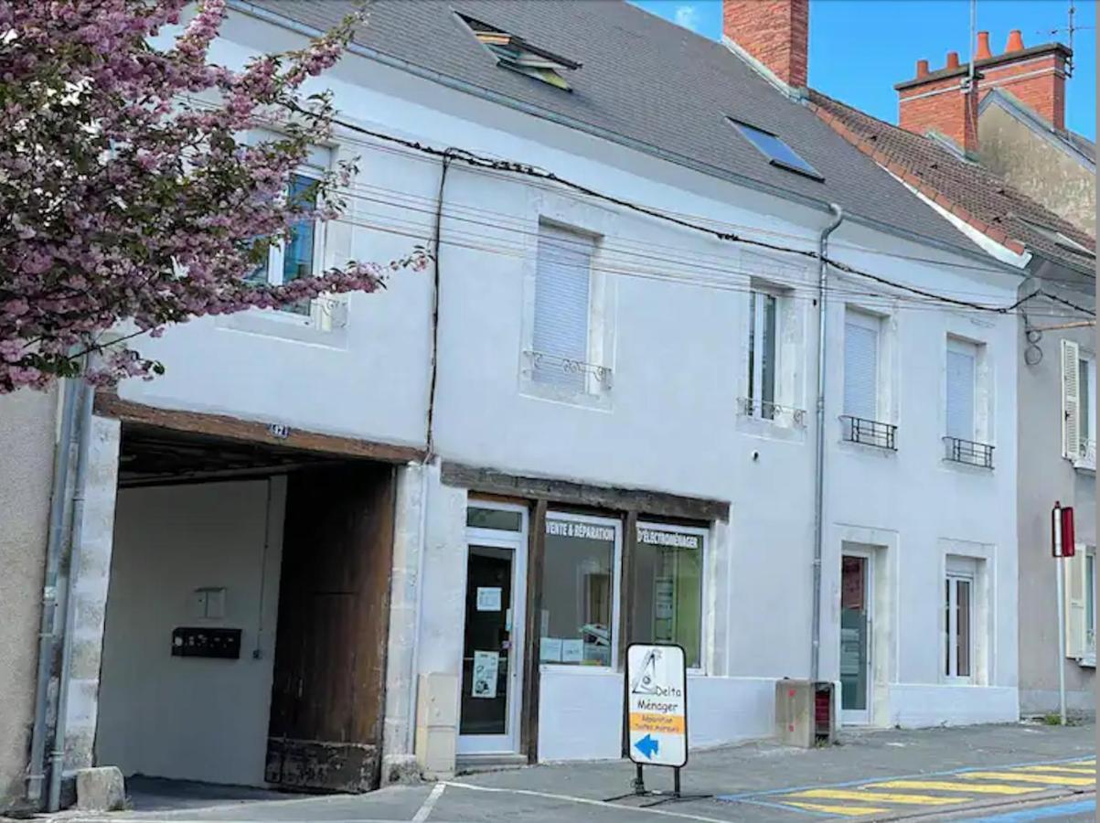Appartement Chez Nous -Parking Gratuit Et Wifi A Vierzon Extérieur photo