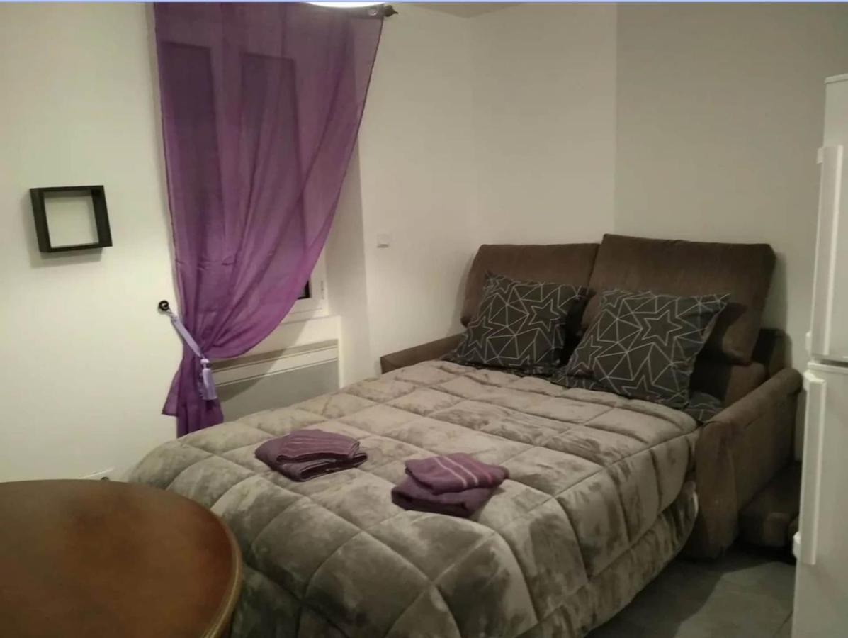 Appartement Chez Nous -Parking Gratuit Et Wifi A Vierzon Extérieur photo